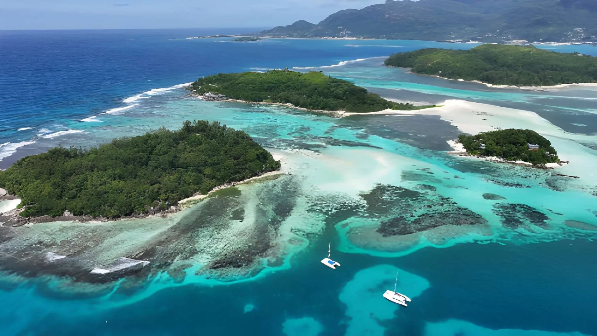 Seychelles Sailing Cruise: Islands, Anchorages & Reefs
