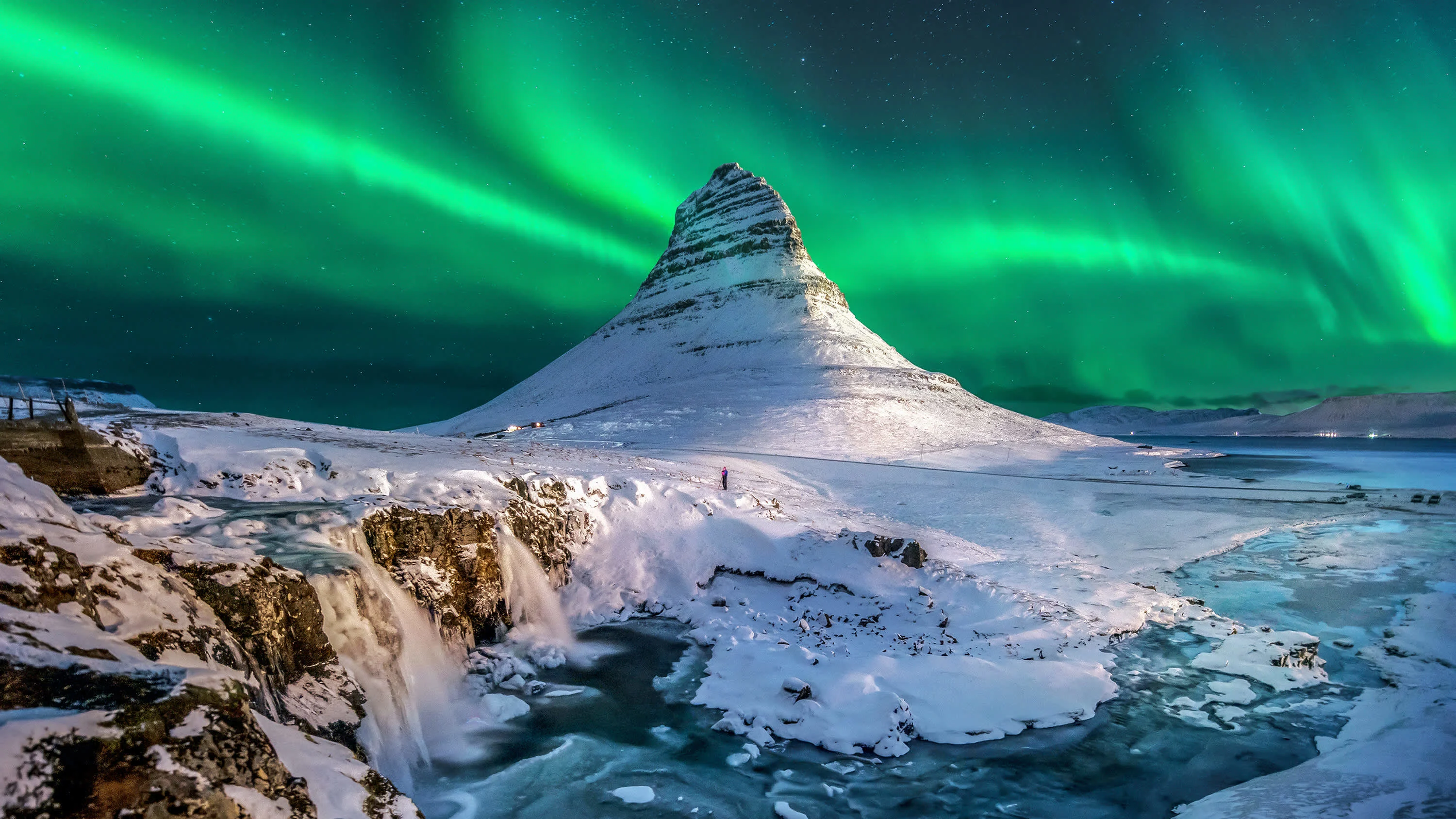 Iceland's Hidden Treasures: A Small-Group Discovery Tour