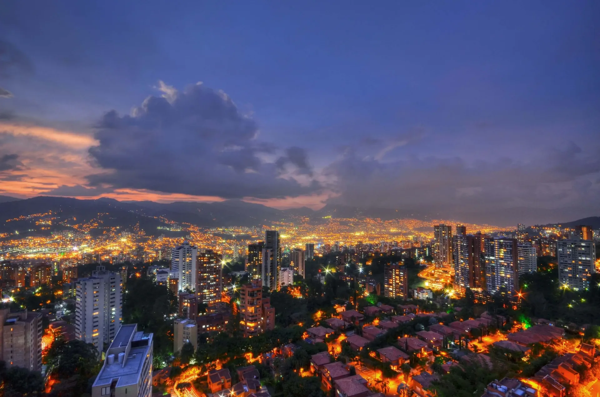 Grand Colombia: Andes, Coffee, Amazon & Caribbean
