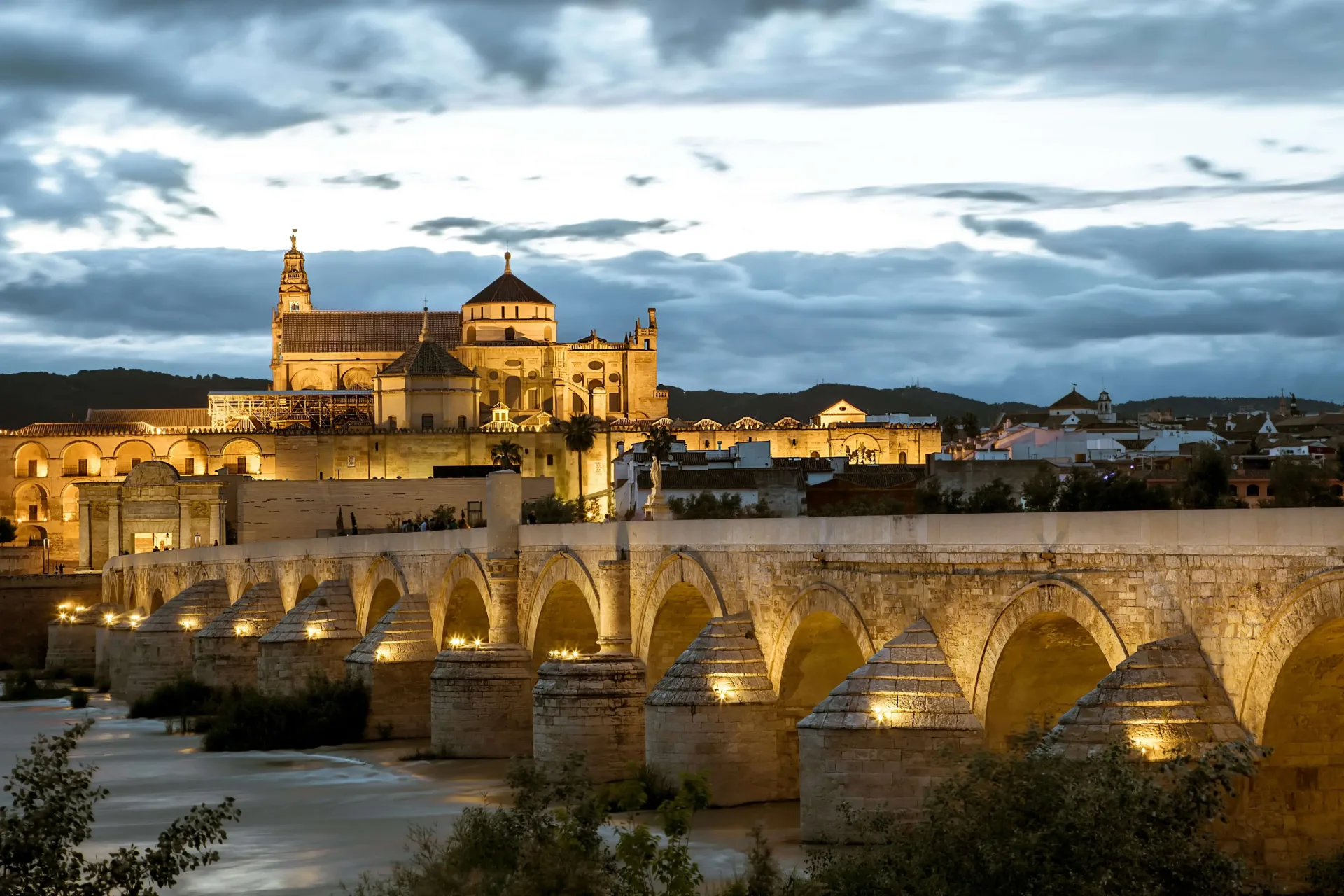 Grand Tour of Spain: Barcelona to Madrid via Andalusia