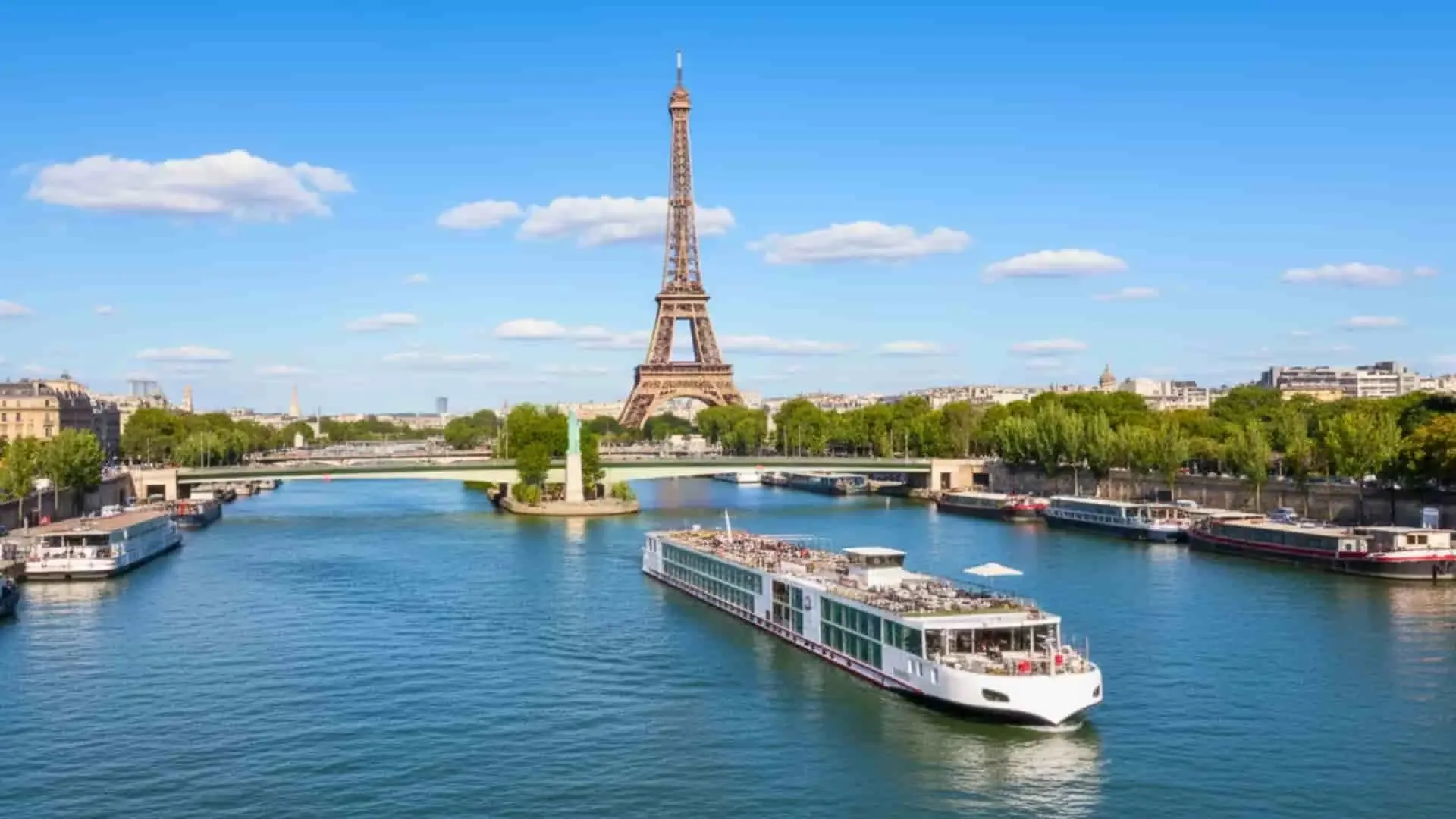 Dutch Waterways Cruise: Tulips, Windmills & Golden Age Cities