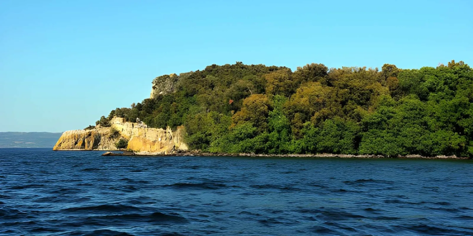 Luxury Tasmania: Lodges, MONA & Wilderness