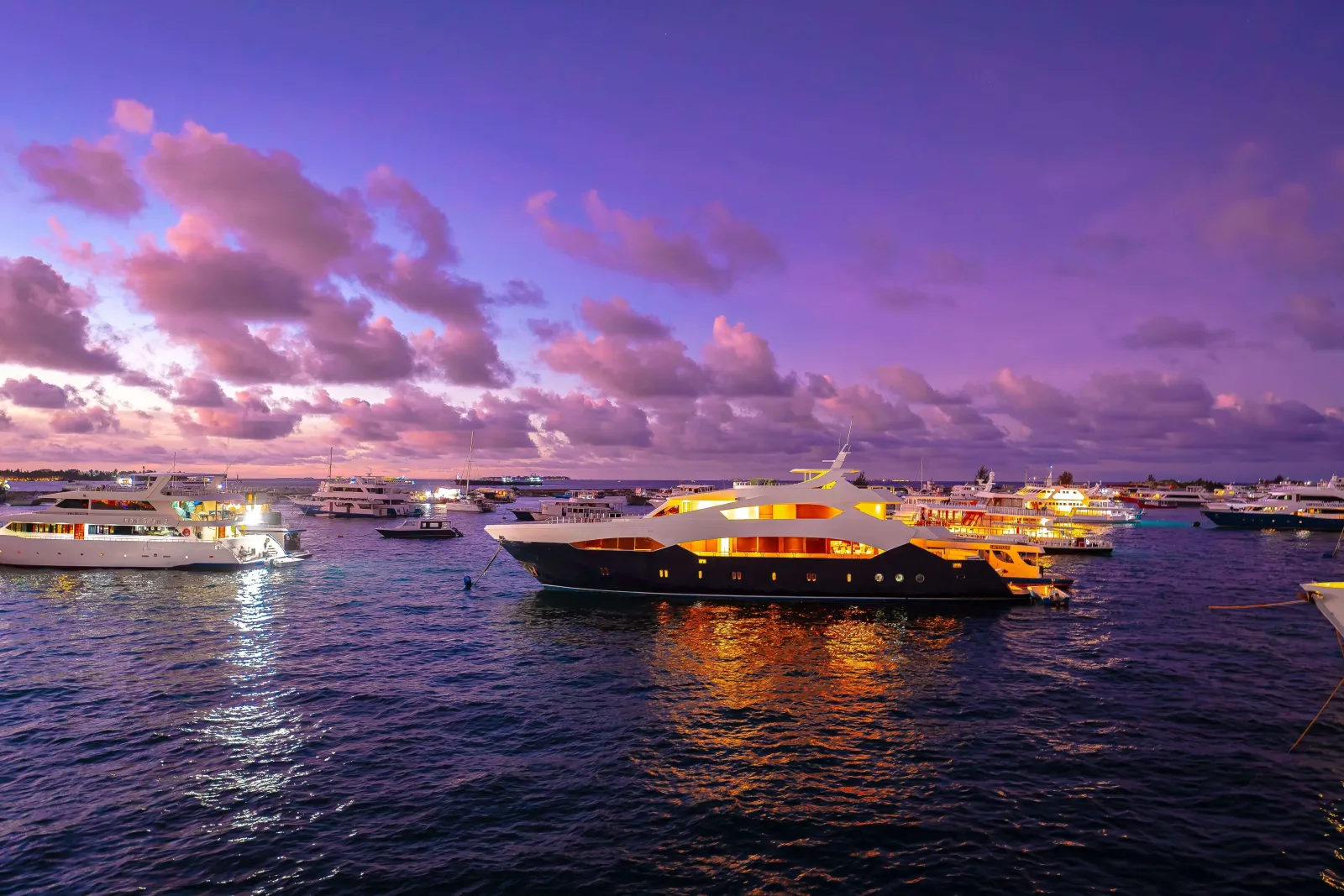 Palau Liveaboard Diving Adventure