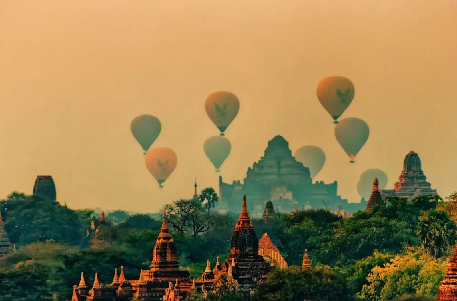 Myanmar Honeymoon: Temples, Lake & Ngapali Beach