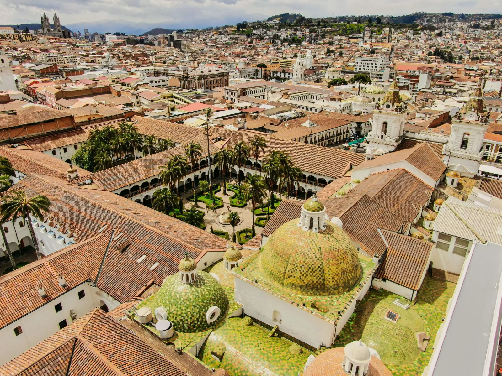 Luxury Ecuador: Quito, Haciendas & a Galapagos Yacht