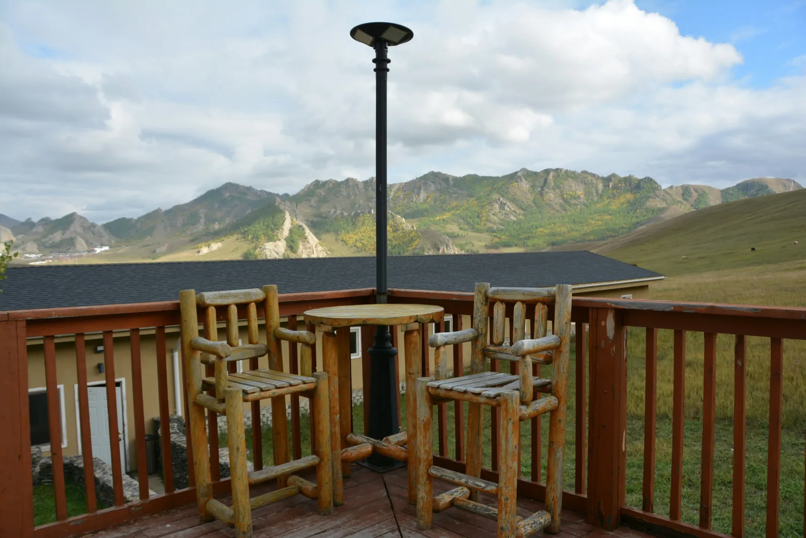 Luxury Mongolia: Private Gobi & Steppe by Luxury Ger Camp