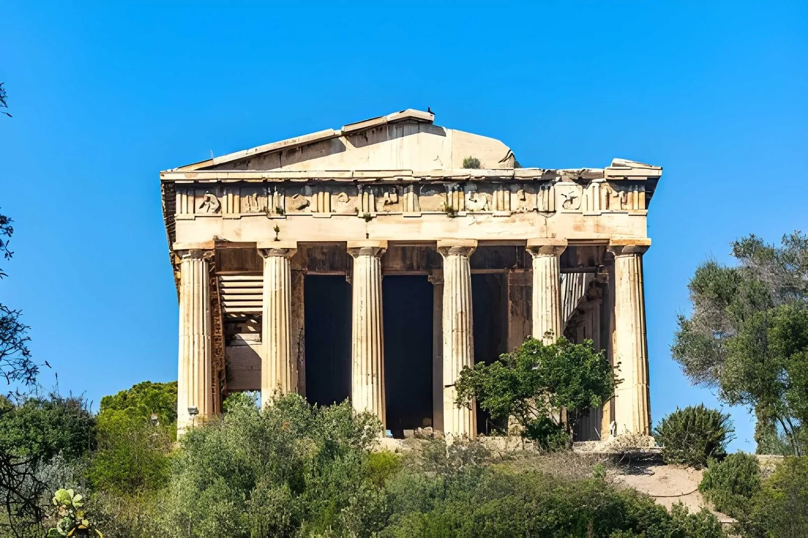 Grand Tour of Greece: Athens, Meteora, the Peloponnese & the Islands