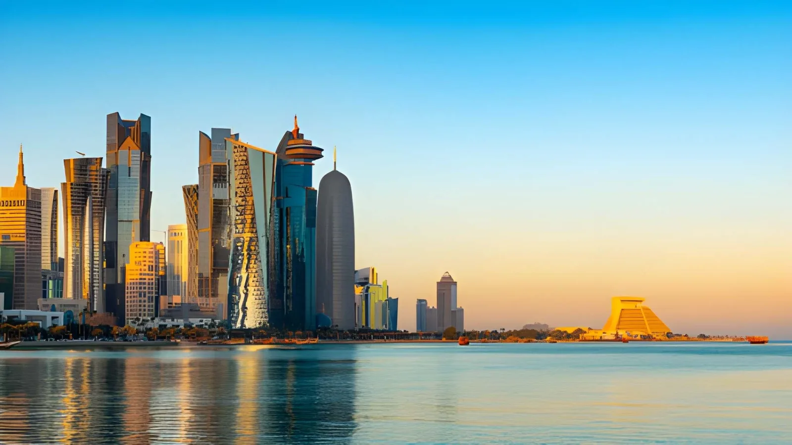 Grand Qatar: Doha, Heritage, Desert & Coast