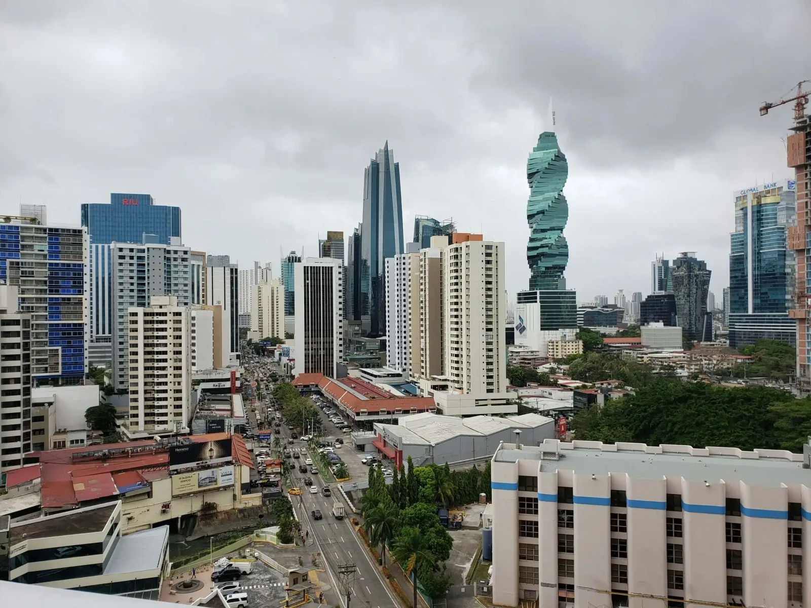 Highlights of Panama: Canal, Casco Viejo, Highlands & San Blas