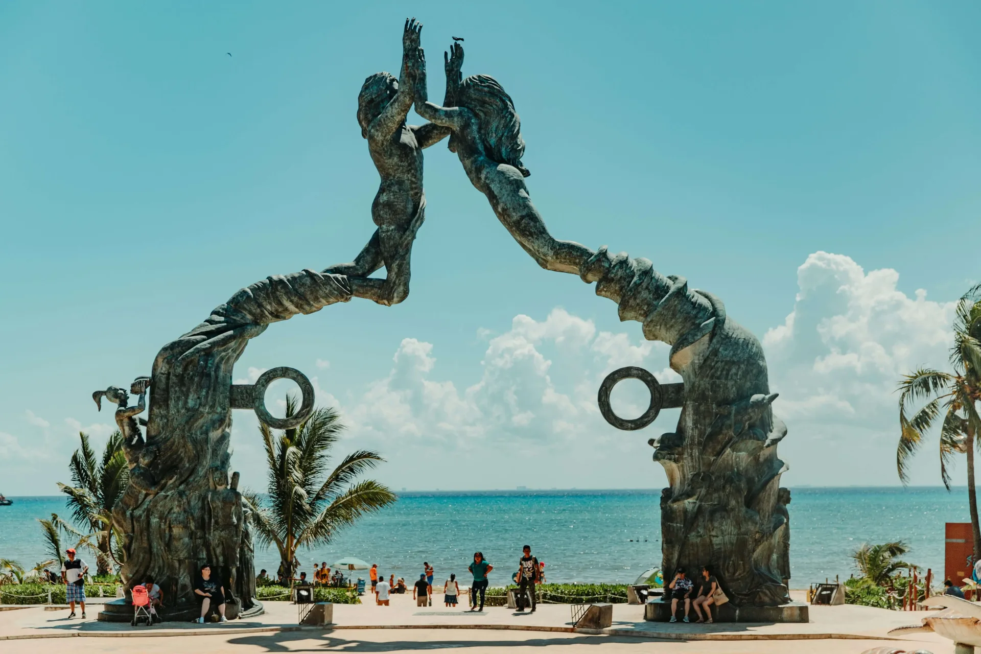 Riviera Maya: Caribbean Beaches, Cenotes & Cozumel