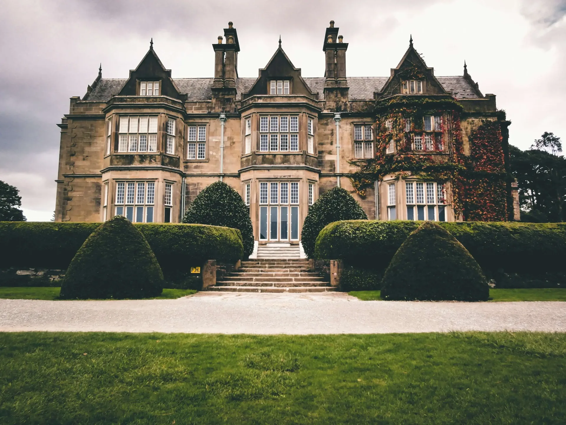 Highlights of Ireland: Dublin, Kerry & Galway