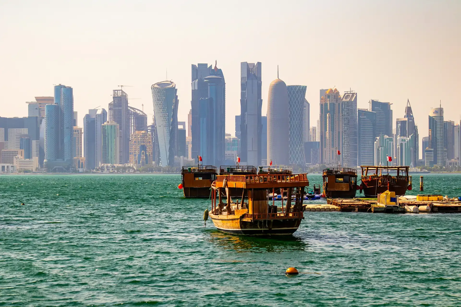 Luxury Qatar: Doha, Desert & the Pearl in Style