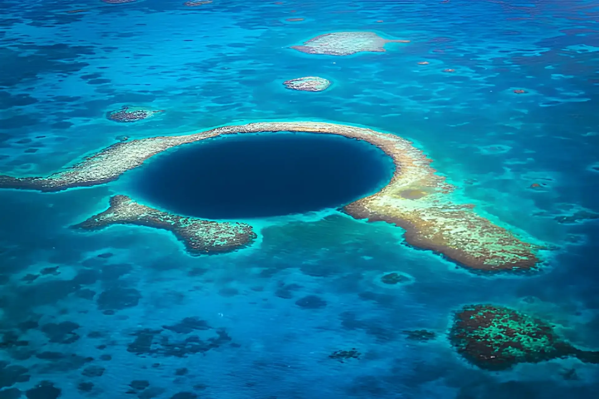 Luxury Belize: Jungle Lodges & Private Cayes