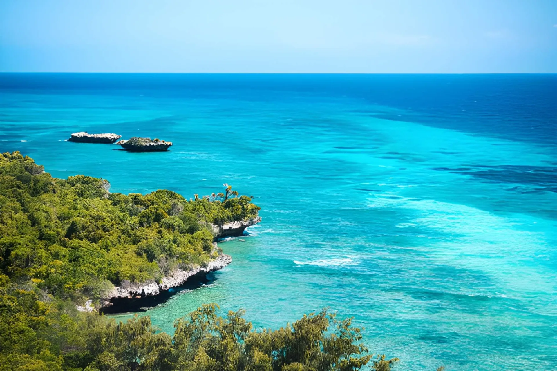 Highlights of Zanzibar: Stone Town, Spices & Beaches