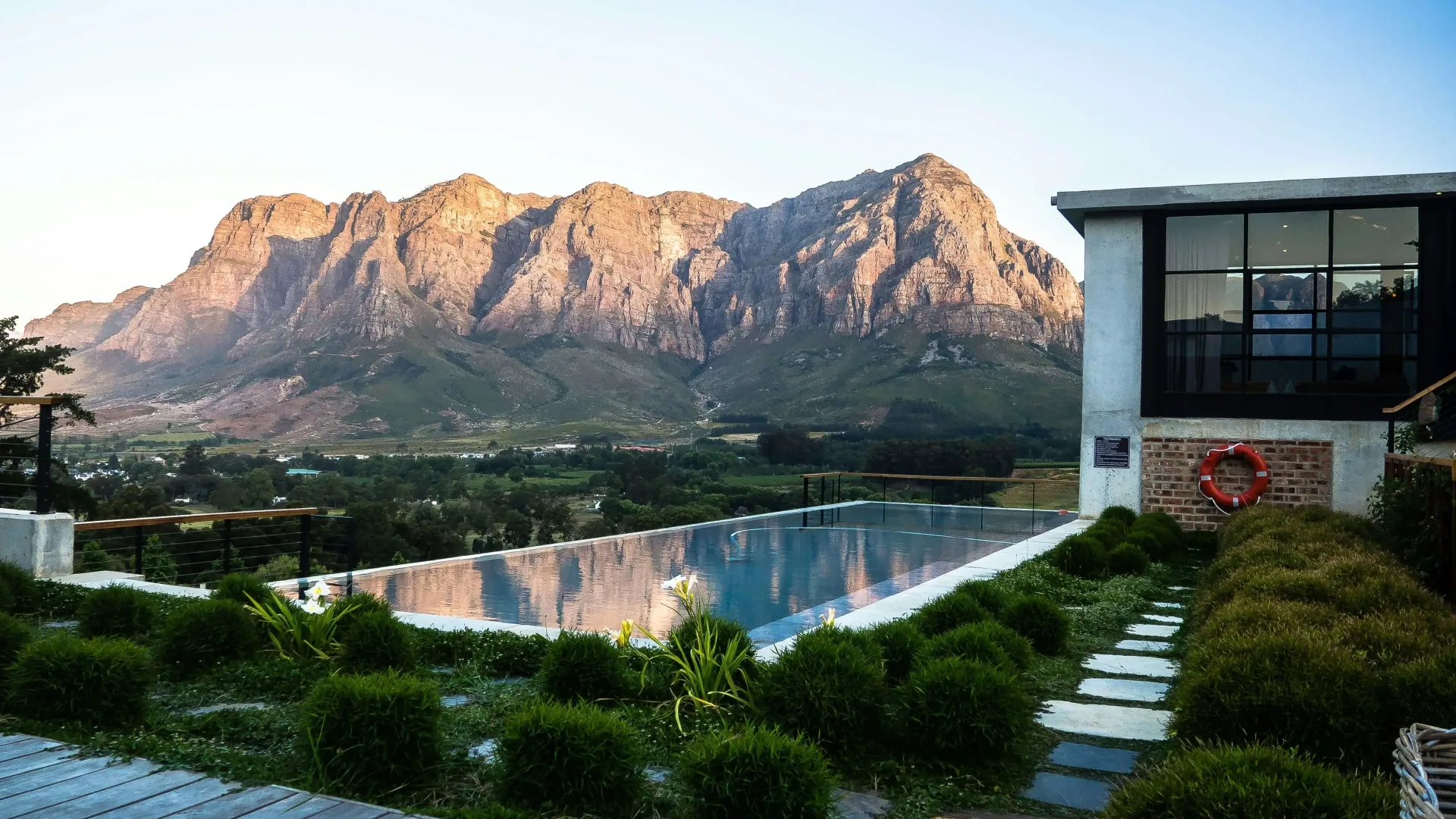 Highlights of South Africa: Cape Town, the Winelands & a Kruger Safari