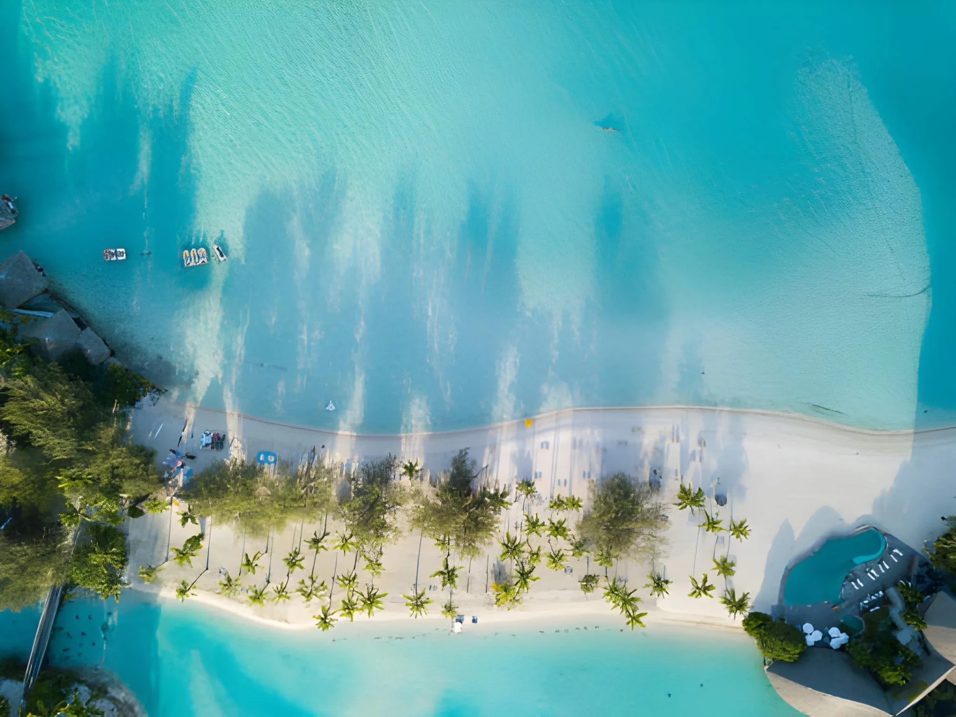 Grand French Polynesia: Tahiti, Moorea, Taha'a & Bora Bora