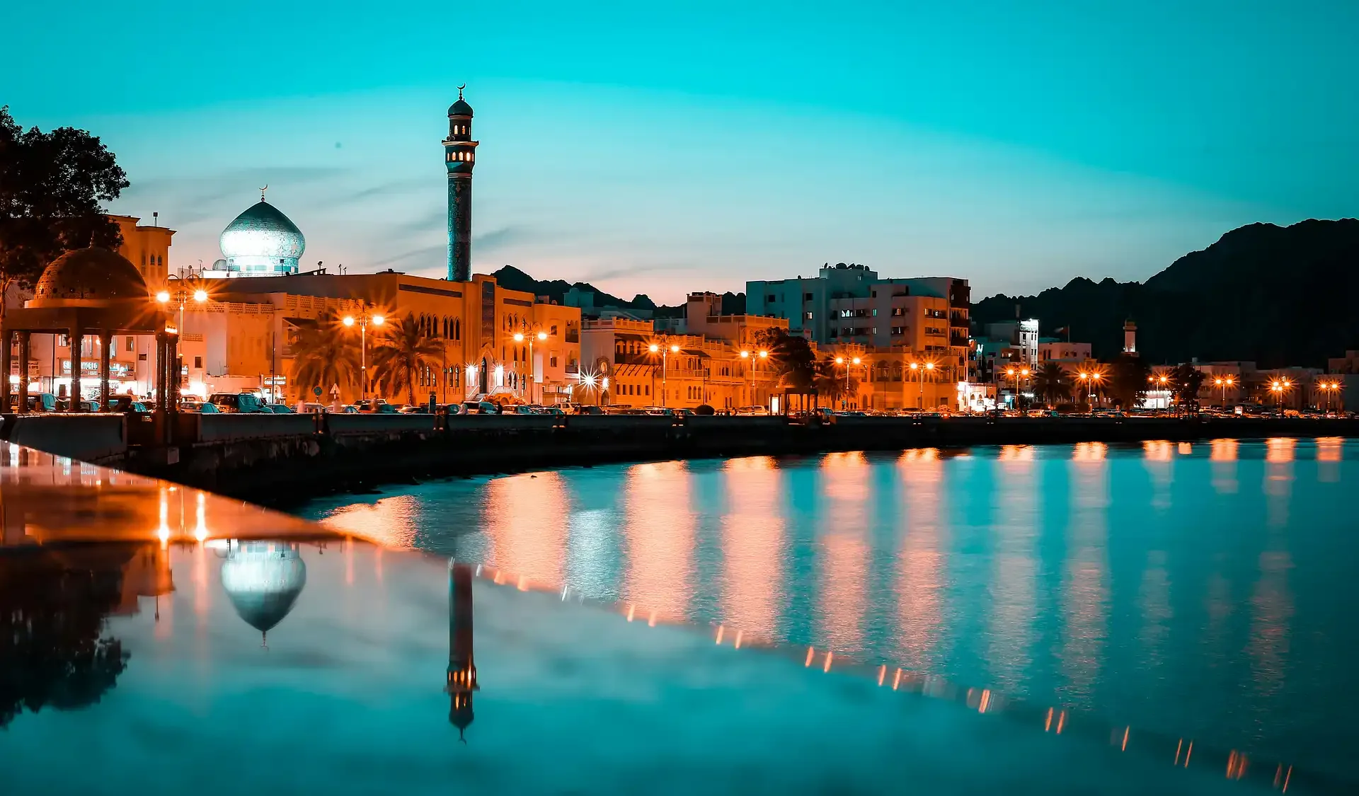 Luxury Oman: Forts, Mountains & Desert in Style
