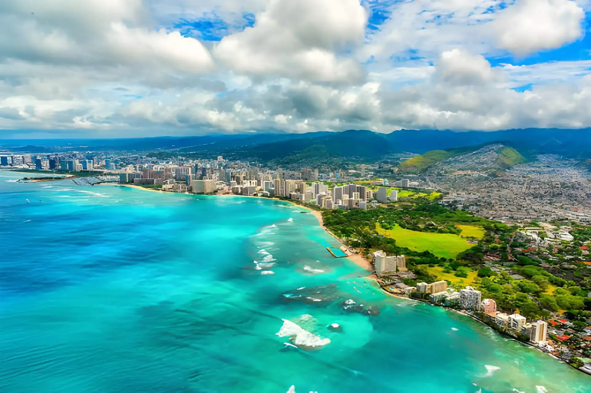 Hawaii Surf & Beach: Oahu & Maui