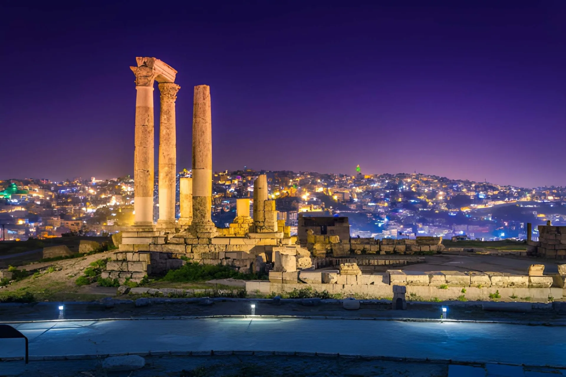 Amman, Jerash & the North: Roman Cities, Castles & Desert Palaces