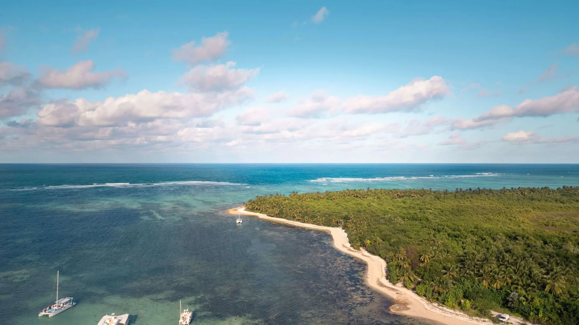Grand Tour of Nicaragua: Cities, Volcanoes, Islands & Caribbean