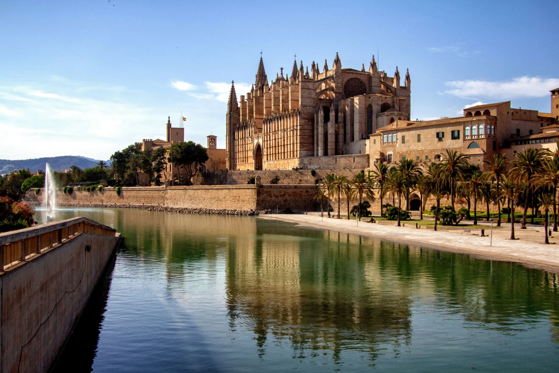 Spanish Beaches & Islands: Barcelona, Mallorca & Ibiza